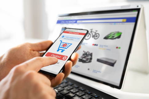 Onlineshopping mit Browser und Bezahlsystem per Smartphone